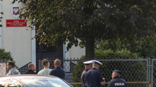 Nuovo attacco con coltello in una scuola in Polonia, uccisa una donna