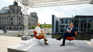 ARD-"Interview" mit AfD-Chefin Weidel durch Beschallung aus Aktionsbus gestört