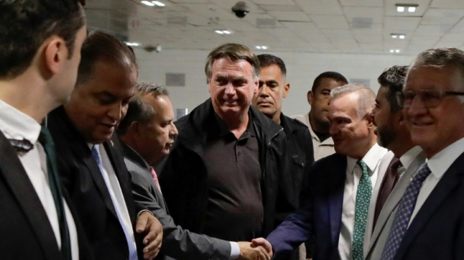 Denunciado por trama golpista, Bolsonaro critica 'regime autorit&aacute;rio' no Brasil