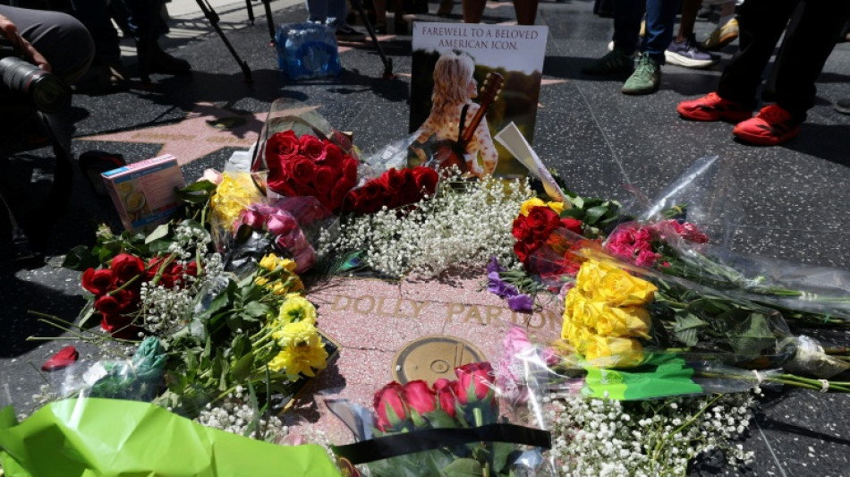 America unites in mourning for Dolly Parton