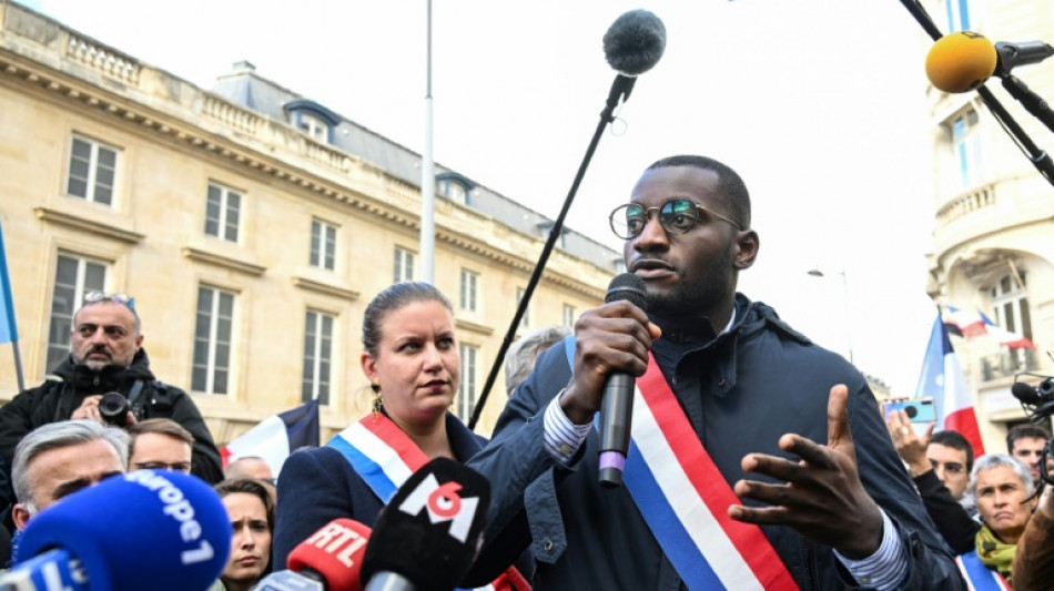 "Qu'il retourne en Afrique": l'Assembl&eacute;e exclut 15 jours un d&eacute;put&eacute; RN, la sanction maximale