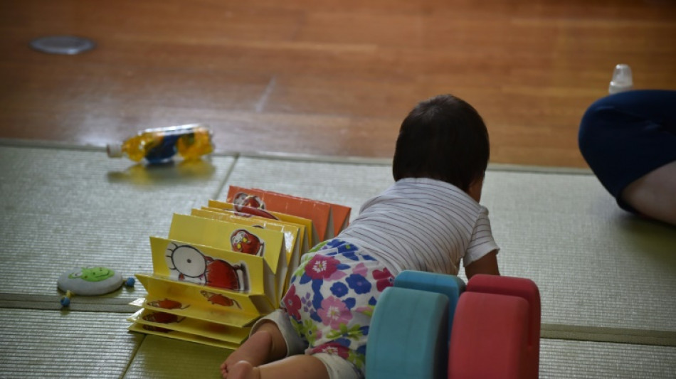 Bajada r&eacute;cord de ciudadanos japoneses al declinar la poblaci&oacute;n en 2024