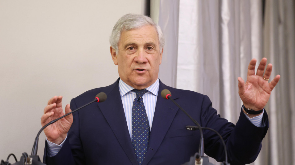 Tajani, insieme a Adam accoglieremo anche la madre