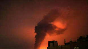 Sob intensos bombardeios, Ir&atilde; define sucessor de Ali Khamenei