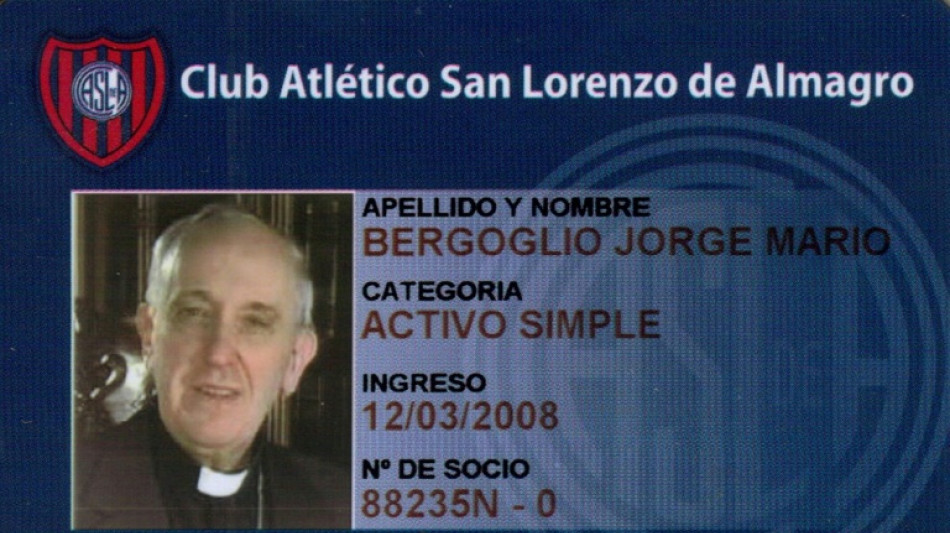 Messi, San Lorenzo bid farewell to football fan Pope Francis 