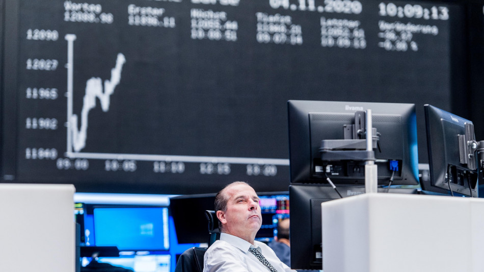 Borsa: l'Europa in rialzo in avvio, Francoforte +0,65%