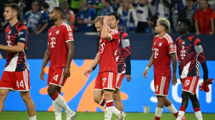 Bayern empata com Schalke e deixa lideran&ccedil;a do Campeonato Alem&atilde;o