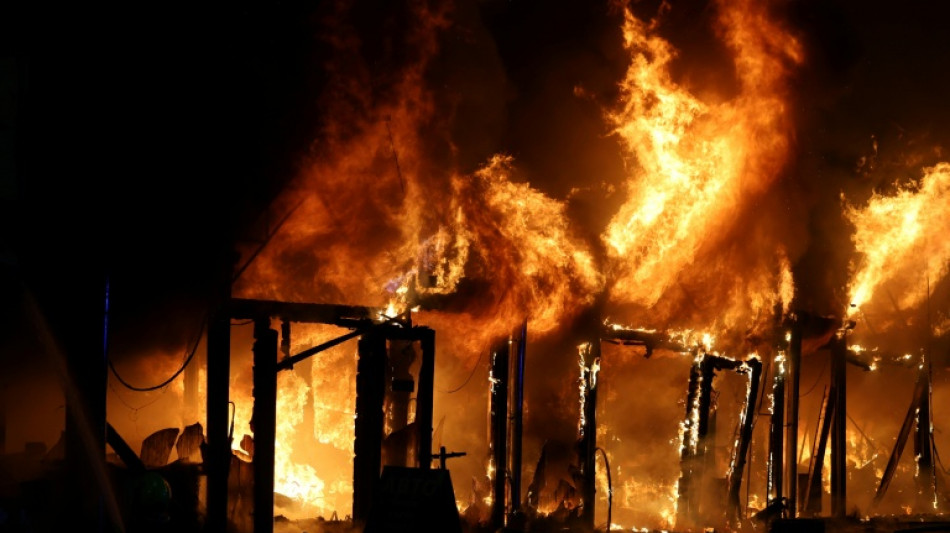 Strikes kill 12 in Russia and Ukraine 