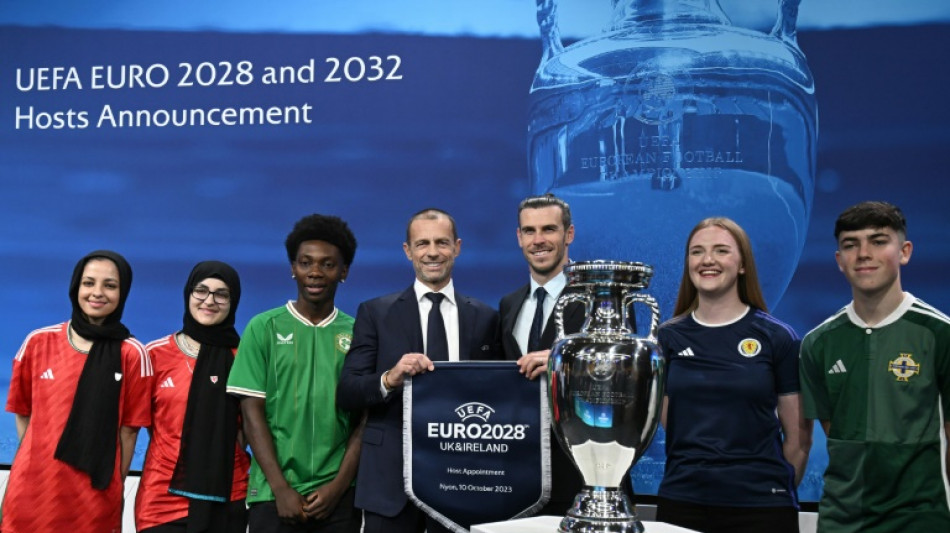 Foot: Royaume Uni-Irlande et Italie-Turquie d&eacute;crochent les Euros 2028 et 2032