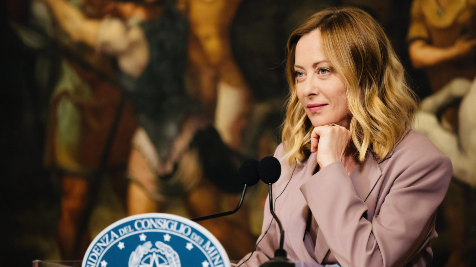 Meloni sente il Papa,Leone disponibile a ospitare colloqui