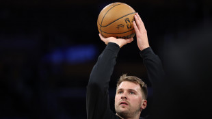 Nba: Doncic spinge i Lakers, Milwaukee Bucks travolti