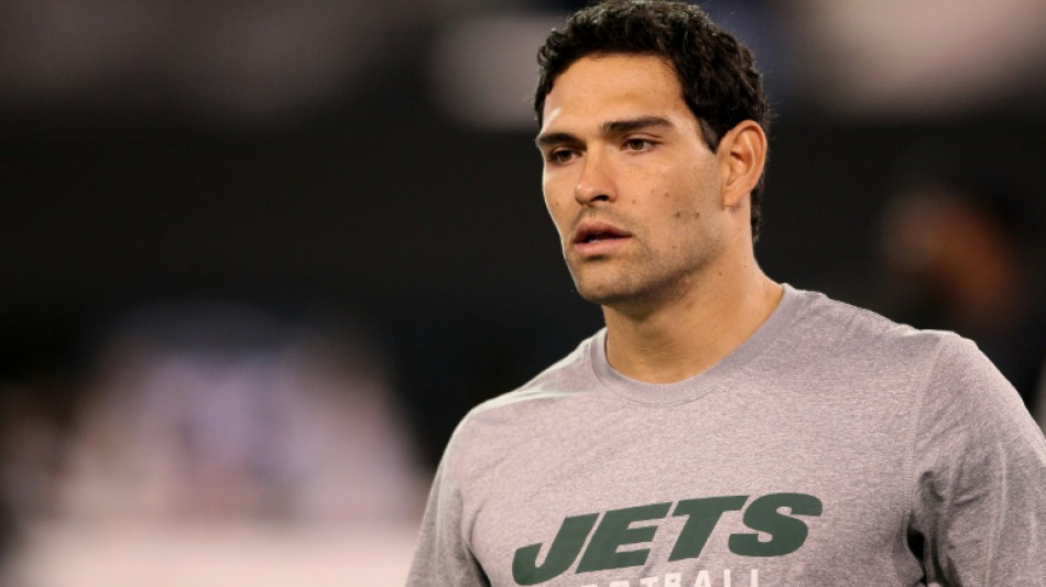 Former NFL QB Sanchez charged after allegedly attacking truck driver