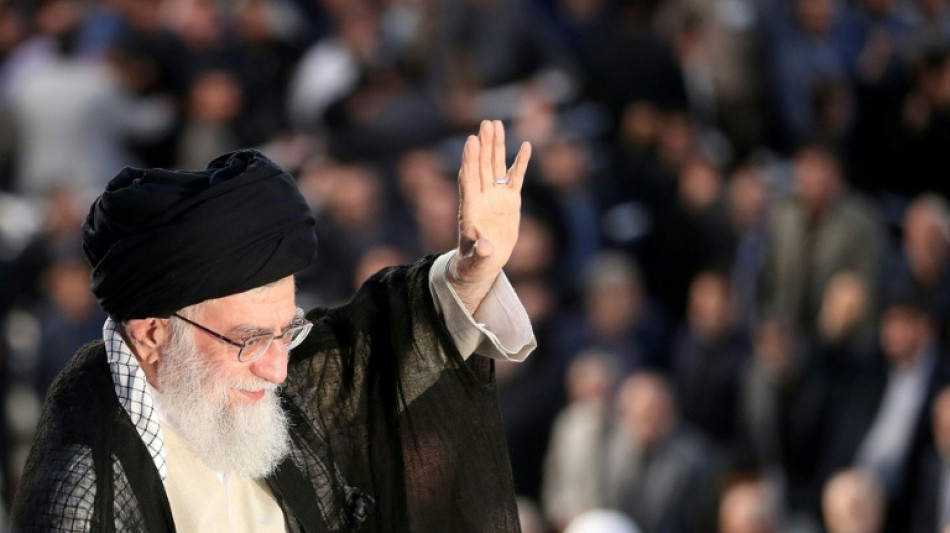 Teher&aacute;n vive d&iacute;a de oraci&oacute;n por los funerales nacionales del l&iacute;der Jamenei